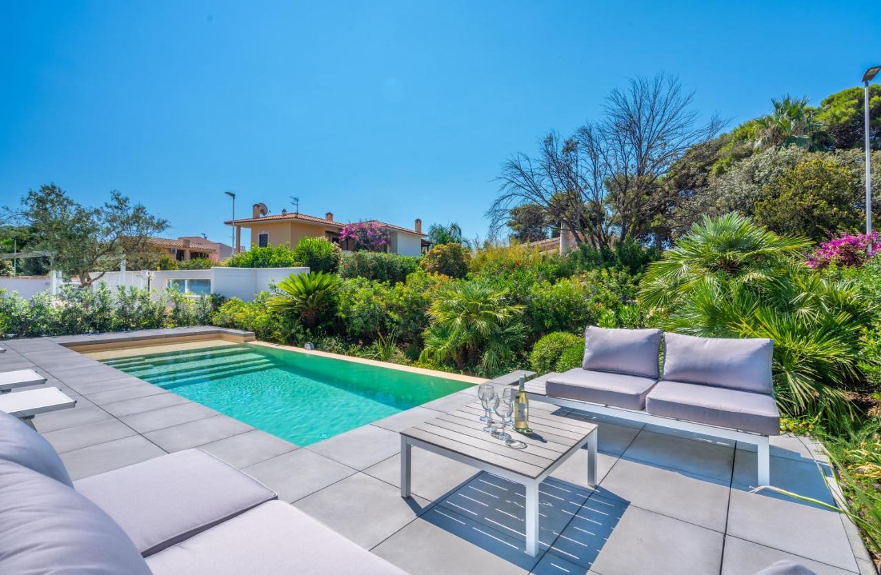 Villa Kosmos - Piscina E Giardino - Villasimius Exteriér fotografie
