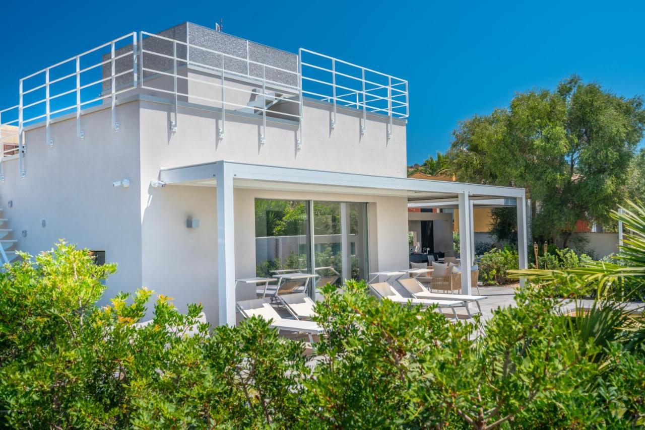 Villa Kosmos - Piscina E Giardino - Villasimius Exteriér fotografie